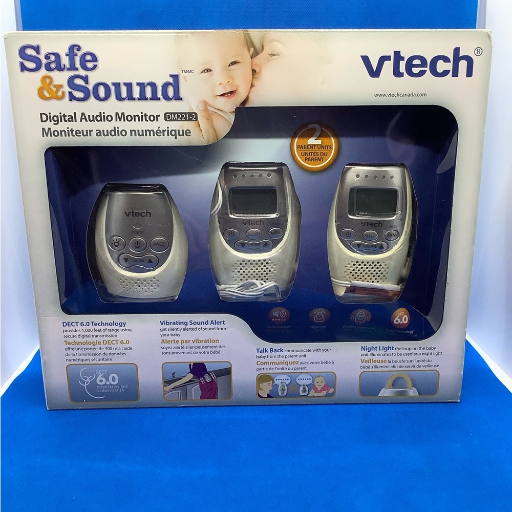 VTech Safe and Sound Digital Baby Monitor System 2 Parent Units 1 Baby Unit